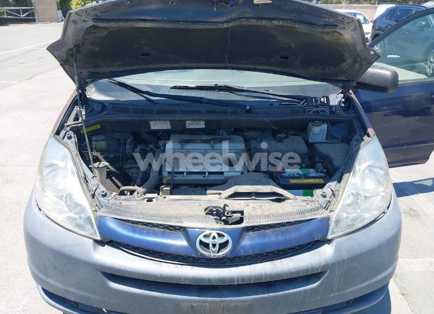 Photo 10 of 2006 Toyota Sienna LE (VIN 5TDZA23C36S409217)