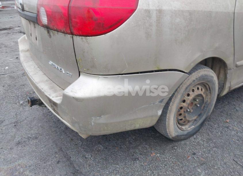 Photo 12 of 2006 Toyota Sienna CE (VIN 5TDZA23C36S418743)