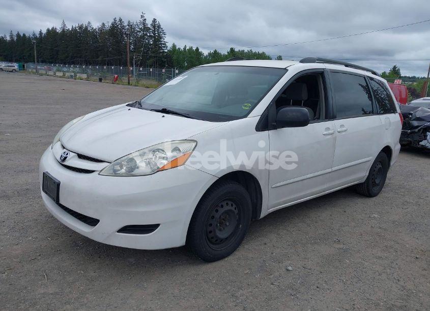 Photo 2 of 2006 Toyota Sienna LE (VIN 5TDZA23C36S430004)