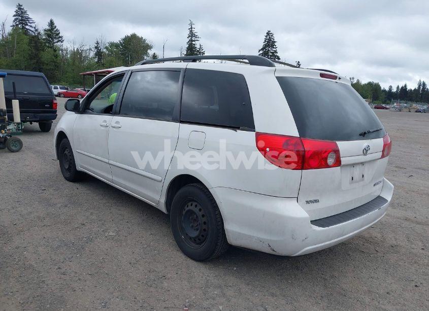 Photo 3 of 2006 Toyota Sienna LE (VIN 5TDZA23C36S430004)