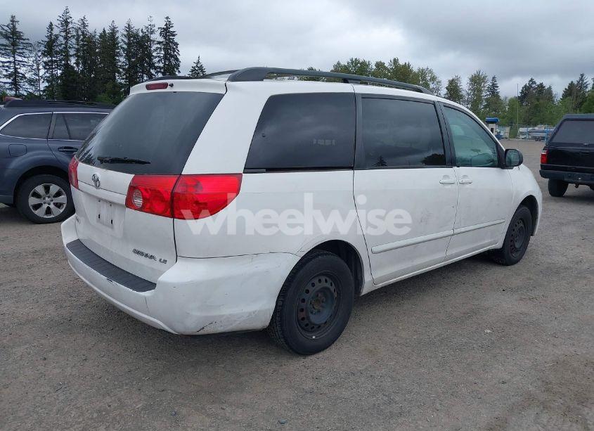 Photo 4 of 2006 Toyota Sienna LE (VIN 5TDZA23C36S430004)