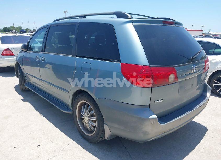 Photo 3 of 2006 Toyota Sienna LE (VIN 5TDZA23C36S444209)