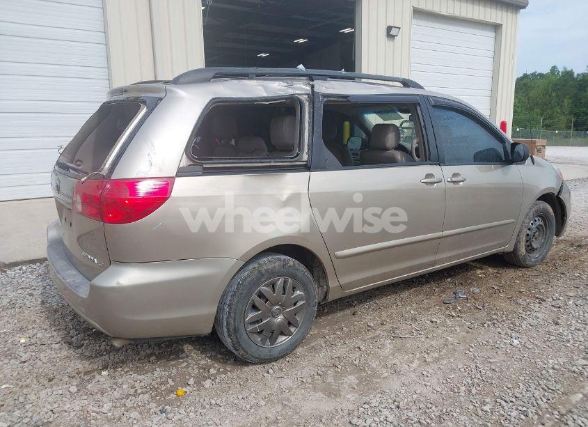Photo 6 of 2006 Toyota Sienna LE (VIN 5TDZA23C36S449376)