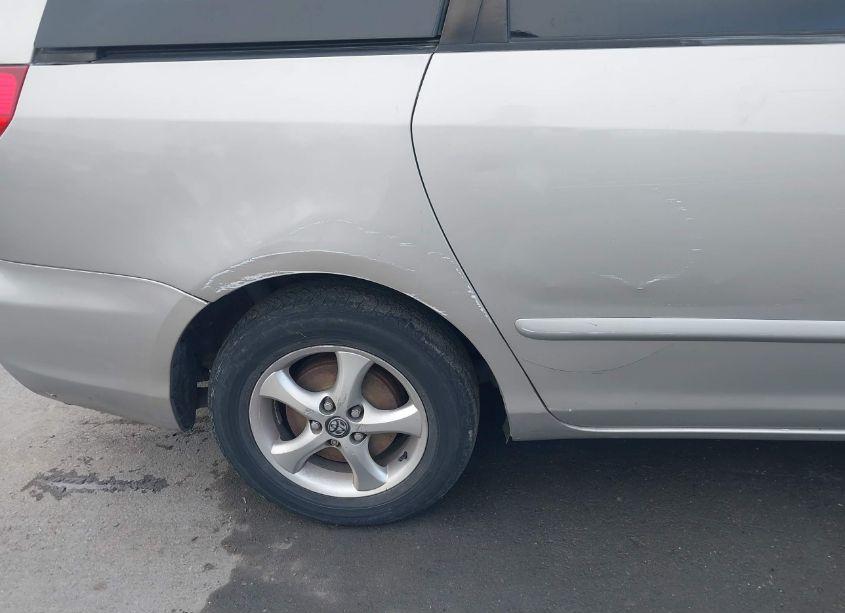 Photo 12 of 2006 Toyota Sienna LE (VIN 5TDZA23C36S463228)
