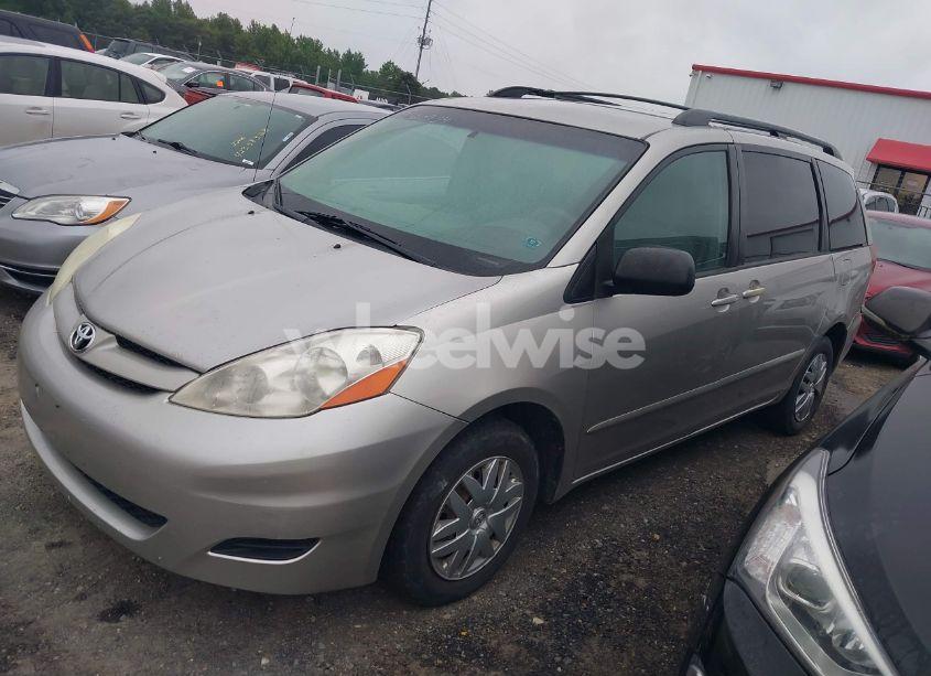Photo 2 of 2006 Toyota Sienna LE (VIN 5TDZA23C36S479087)