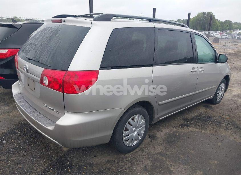 Photo 4 of 2006 Toyota Sienna LE (VIN 5TDZA23C36S479087)