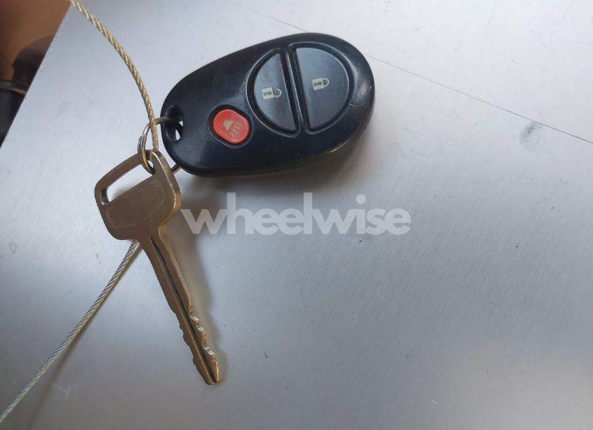 Photo 11 of 2006 Toyota Sienna CE (VIN 5TDZA23C36S487187)