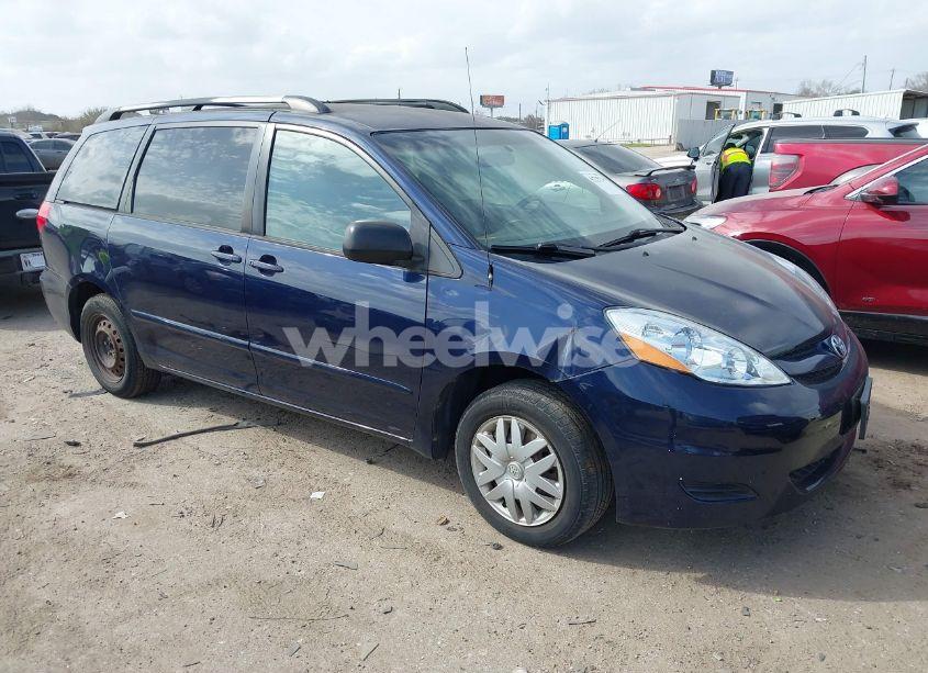 2006 Toyota Sienna LE (VIN 5TDZA23C36S504957) main photo