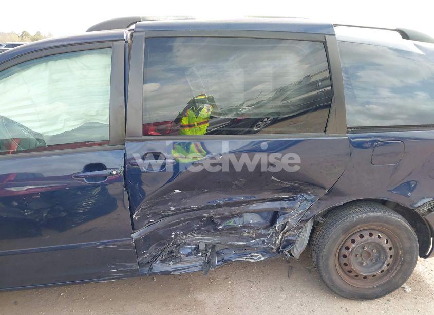 Photo 6 of 2006 Toyota Sienna LE (VIN 5TDZA23C36S504957)