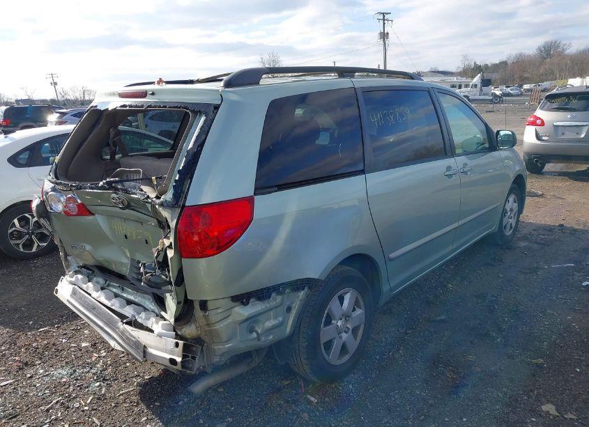 Photo 4 of 2006 Toyota Sienna LE (VIN 5TDZA23C36S520169)