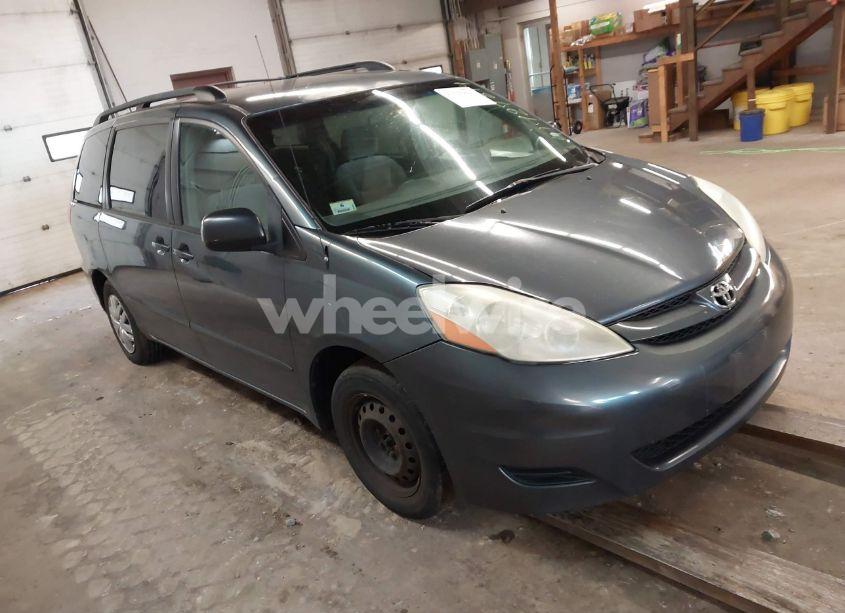 2006 Toyota Sienna LE (VIN 5TDZA23C36S523539) main photo