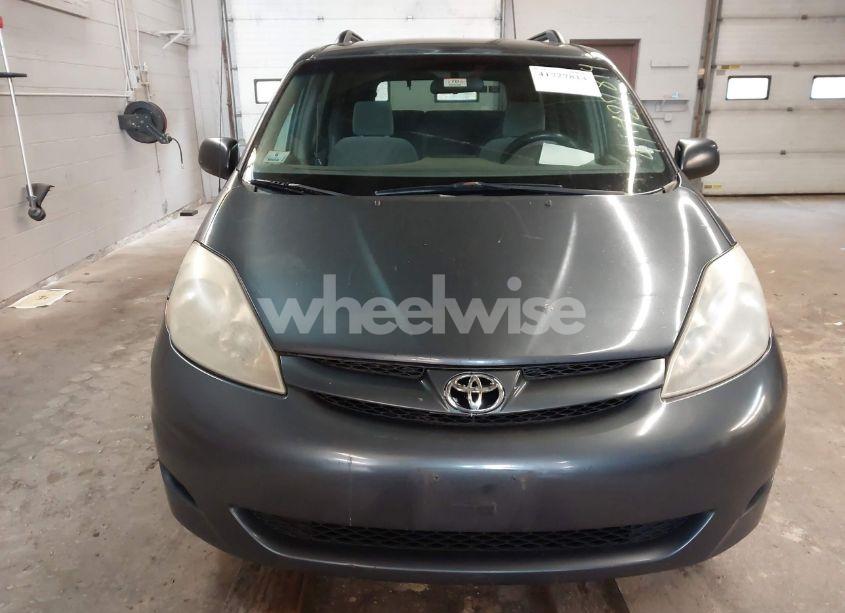 Photo 6 of 2006 Toyota Sienna LE (VIN 5TDZA23C36S523539)