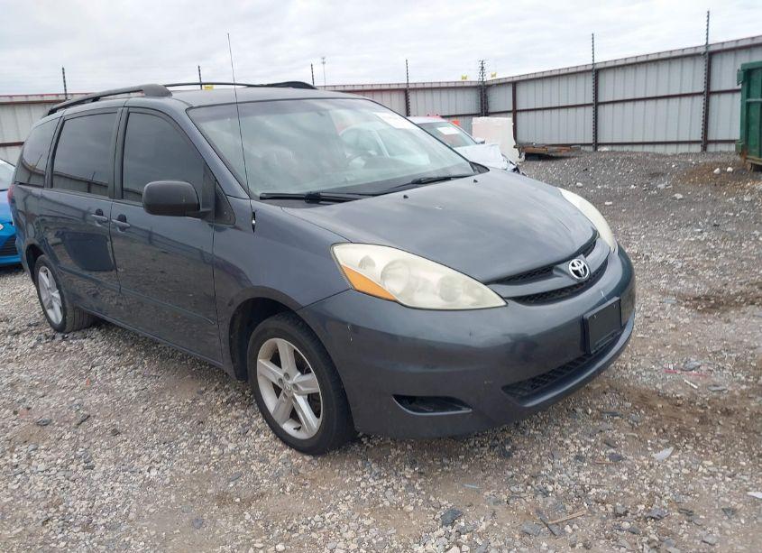 2006 Toyota Sienna LE (VIN 5TDZA23C36S569047) main photo