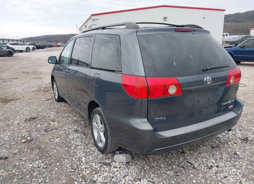 Photo 3 of 2006 Toyota Sienna LE (VIN 5TDZA23C36S569047)