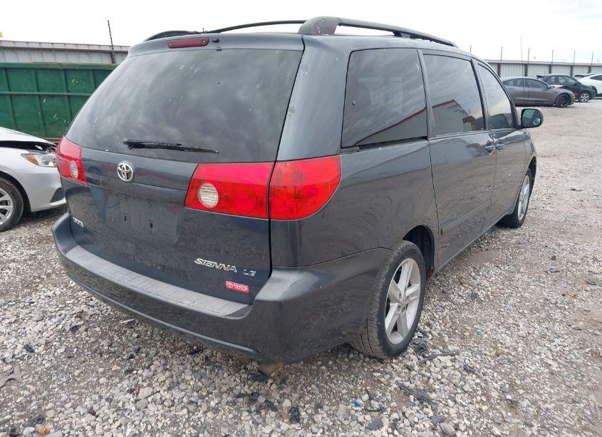 Photo 4 of 2006 Toyota Sienna LE (VIN 5TDZA23C36S569047)