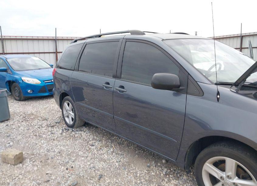 Photo 6 of 2006 Toyota Sienna LE (VIN 5TDZA23C36S569047)