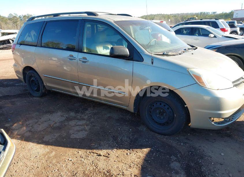 2004 Toyota Sienna LE (VIN 5TDZA23C44S086115) main photo