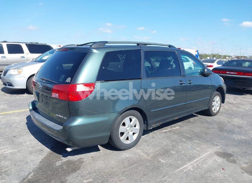 Photo 4 of 2004 Toyota Sienna LE (VIN 5TDZA23C44S162786)