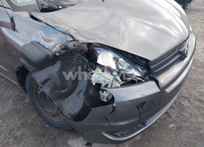 Photo 6 of 2004 Toyota Sienna CE (VIN 5TDZA23C44S169527)