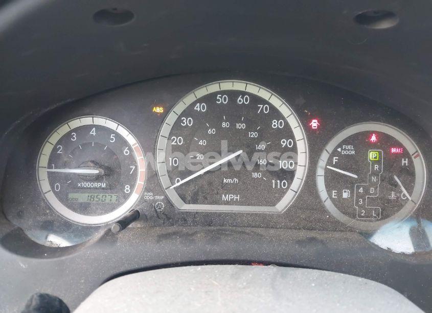 Photo 7 of 2004 Toyota Sienna CE (VIN 5TDZA23C44S169527)