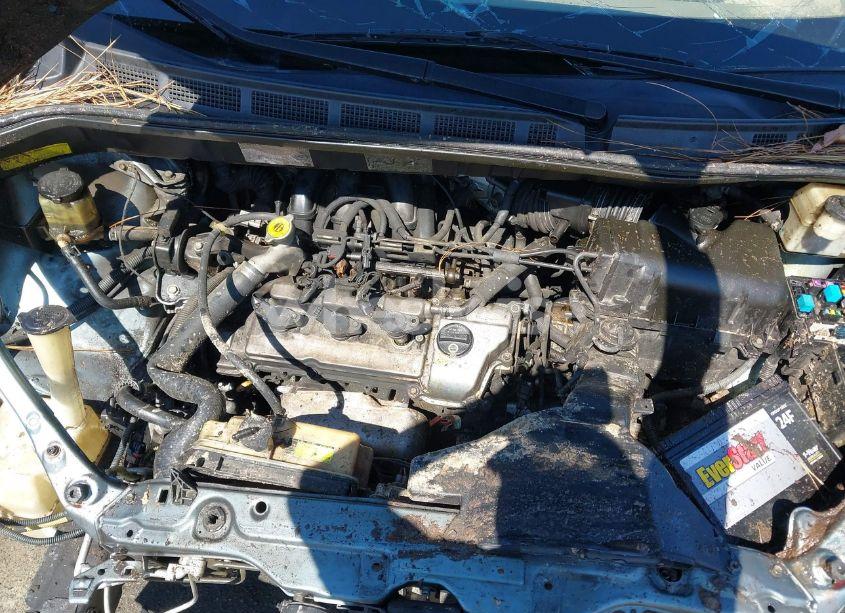 Photo 10 of 2004 Toyota Sienna CE (VIN 5TDZA23C44S182214)