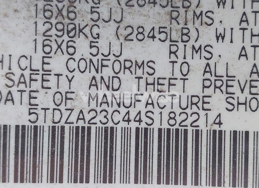 Photo 9 of 2004 Toyota Sienna CE (VIN 5TDZA23C44S182214)