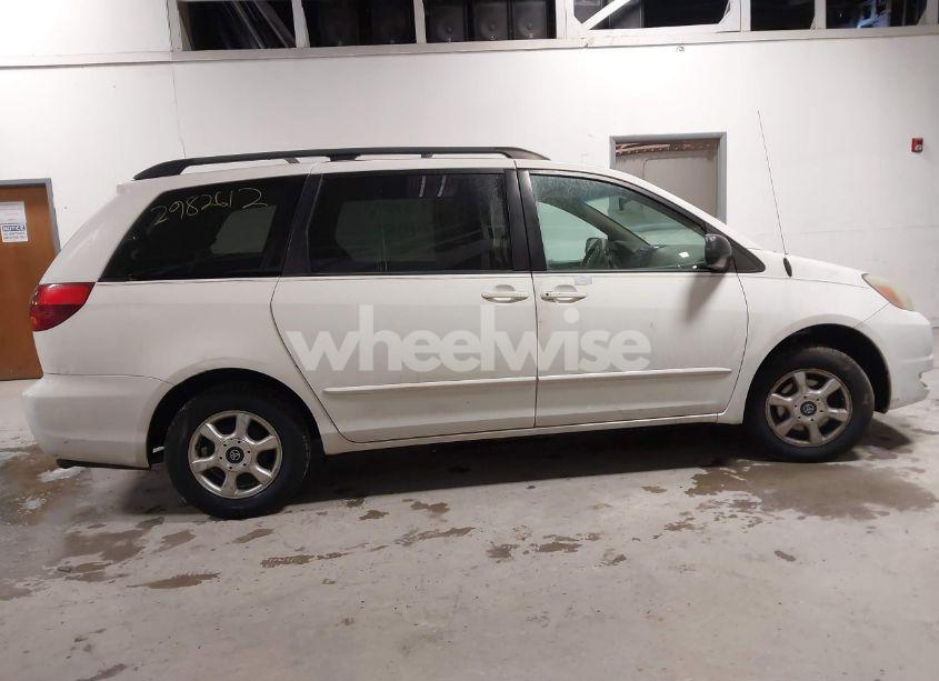 Photo 12 of 2005 Toyota Sienna LE (VIN 5TDZA23C45S247905)