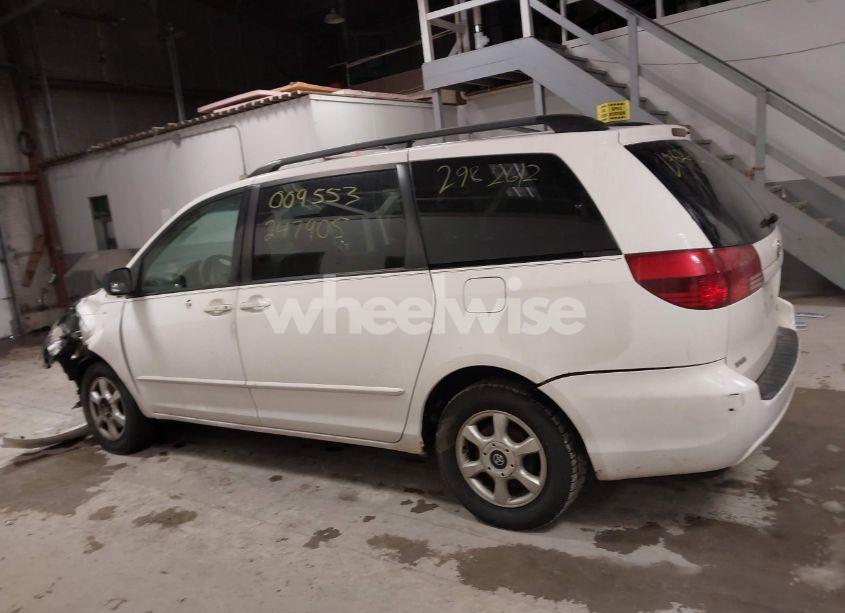 Photo 13 of 2005 Toyota Sienna LE (VIN 5TDZA23C45S247905)