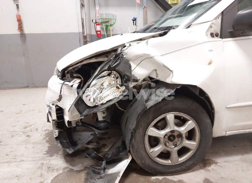 Photo 6 of 2005 Toyota Sienna LE (VIN 5TDZA23C45S247905)