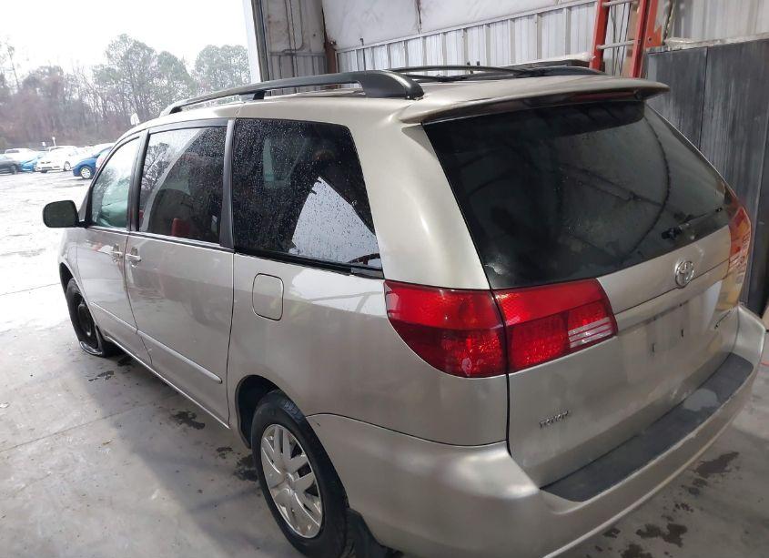 Photo 3 of 2005 Toyota Sienna LE (VIN 5TDZA23C45S297591)