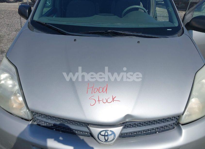 Photo 10 of 2005 Toyota Sienna LE (VIN 5TDZA23C45S299129)