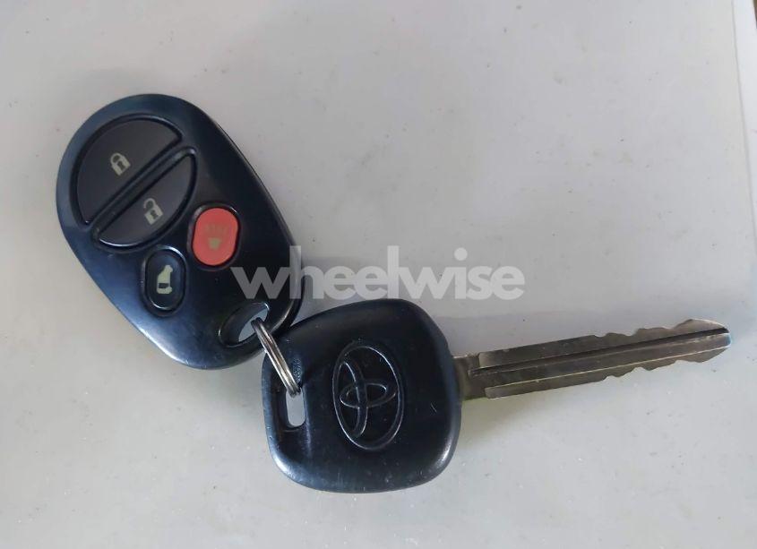 Photo 11 of 2005 Toyota Sienna LE (VIN 5TDZA23C45S327611)