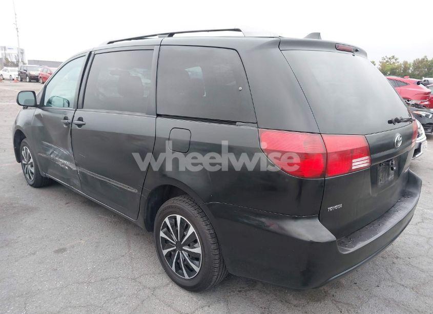 Photo 3 of 2005 Toyota Sienna LE (VIN 5TDZA23C45S342738)
