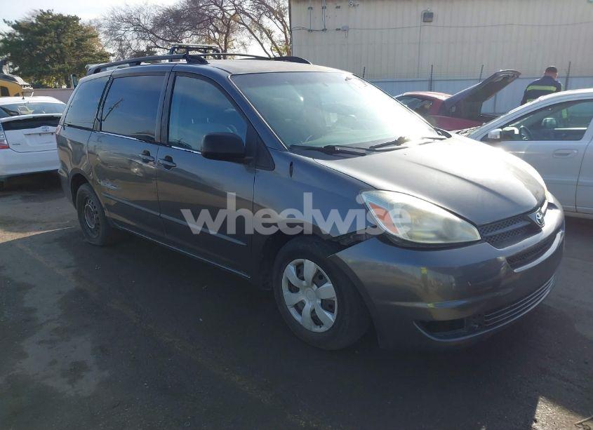 2005 Toyota Sienna LE (VIN 5TDZA23C45S360141) main photo