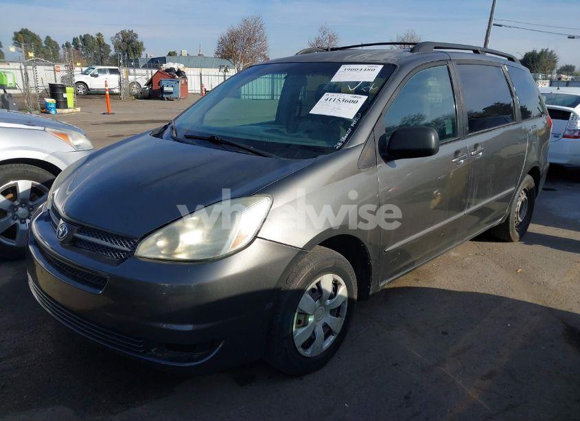 Photo 2 of 2005 Toyota Sienna LE (VIN 5TDZA23C45S360141)