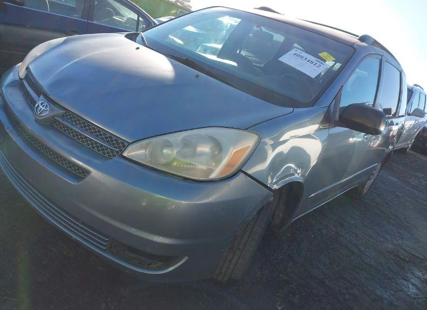 Photo 2 of 2005 Toyota Sienna LE (VIN 5TDZA23C45S362617)