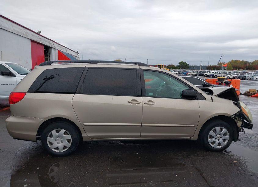 Photo 14 of 2006 Toyota Sienna LE (VIN 5TDZA23C46S433462)