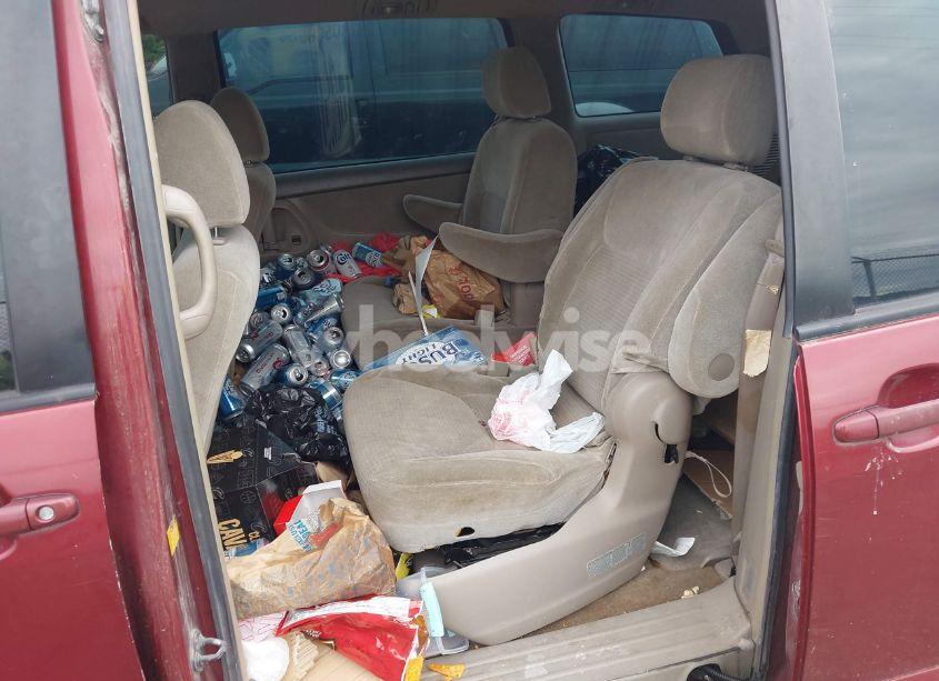 Photo 8 of 2006 Toyota Sienna CE (VIN 5TDZA23C46S473377)