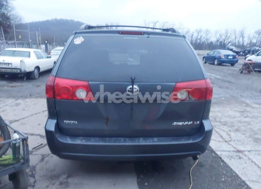 Photo 16 of 2006 Toyota Sienna LE (VIN 5TDZA23C46S504417)