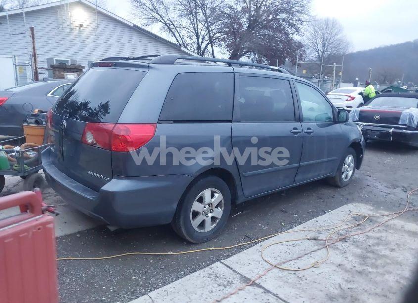 Photo 4 of 2006 Toyota Sienna LE (VIN 5TDZA23C46S504417)