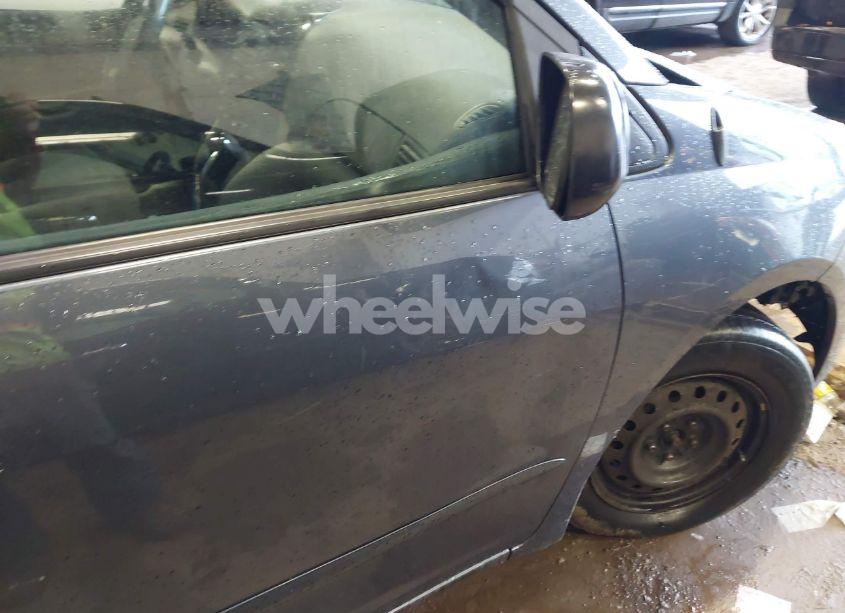 Photo 6 of 2006 Toyota Sienna CE (VIN 5TDZA23C46S519161)