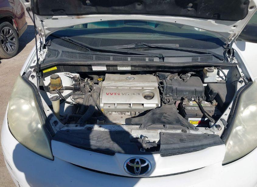 Photo 10 of 2006 Toyota Sienna CE (VIN 5TDZA23C46S535697)