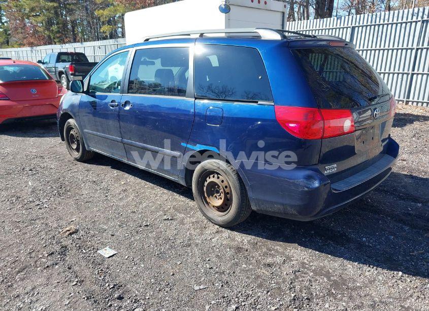 Photo 3 of 2006 Toyota Sienna LE (VIN 5TDZA23C46S537949)