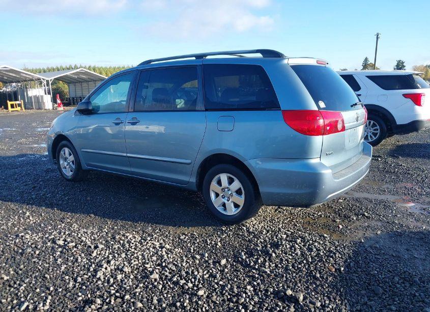 Photo 3 of 2006 Toyota Sienna LE (VIN 5TDZA23C46S557392)