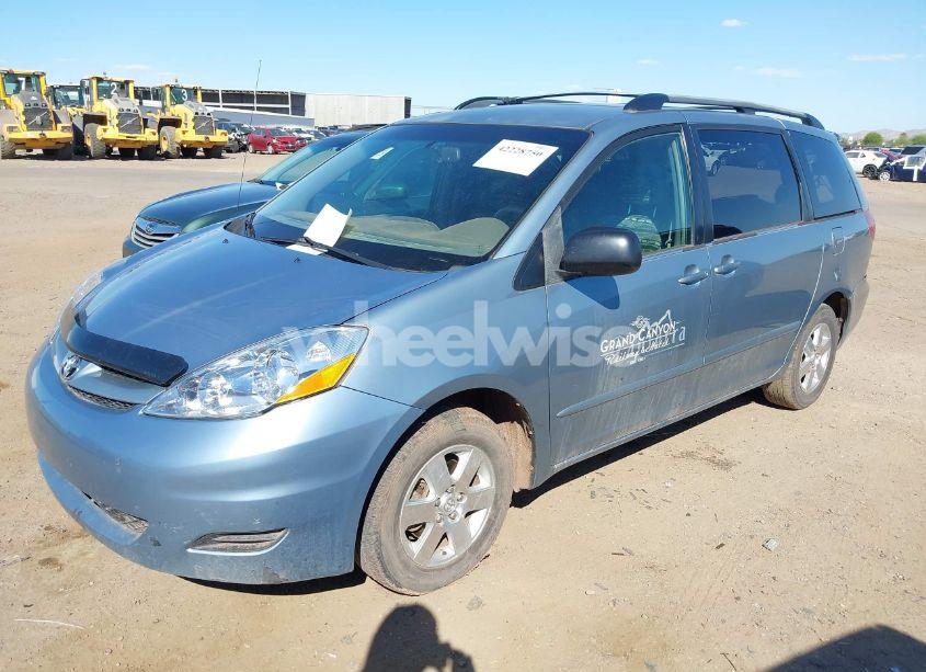 Photo 2 of 2006 Toyota Sienna LE (VIN 5TDZA23C46S559501)