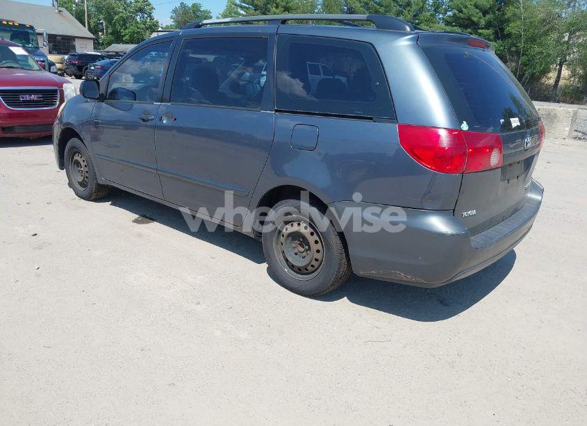 Photo 3 of 2006 Toyota Sienna CE (VIN 5TDZA23C46S572782)