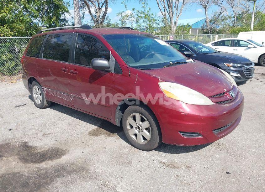 2006 Toyota Sienna LE (VIN 5TDZA23C46S578078) main photo