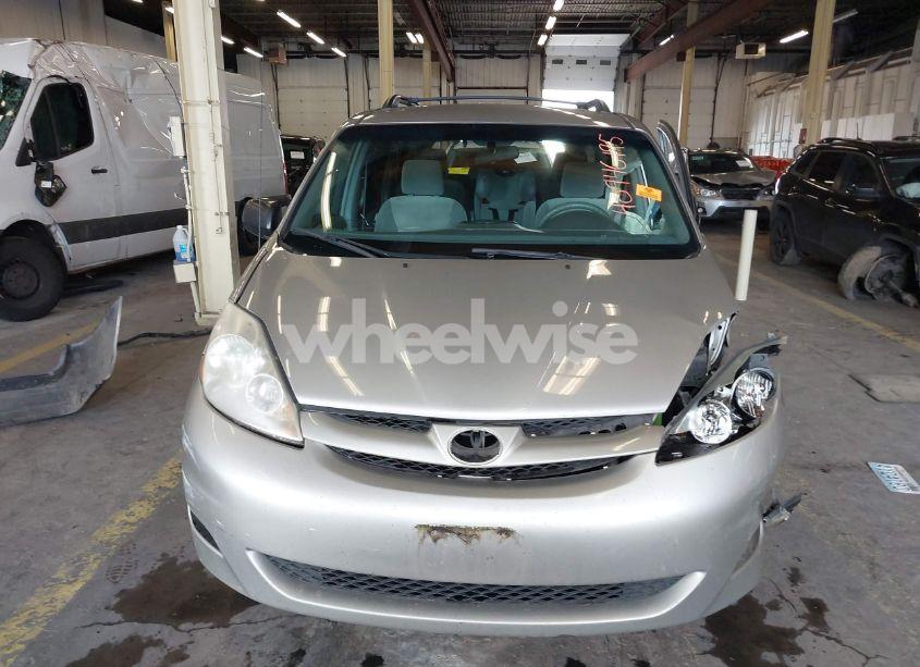 Photo 12 of 2006 Toyota Sienna LE (VIN 5TDZA23C46S579781)