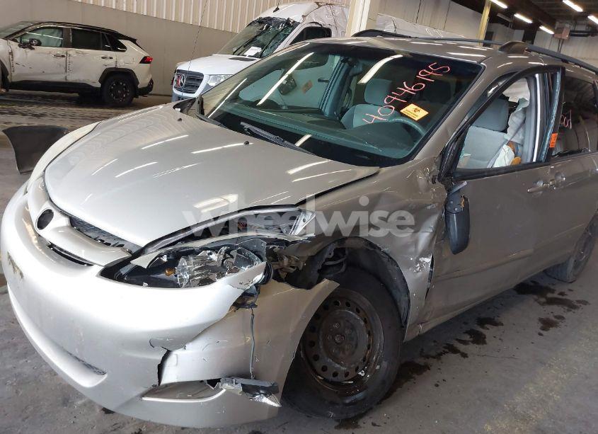 Photo 6 of 2006 Toyota Sienna LE (VIN 5TDZA23C46S579781)