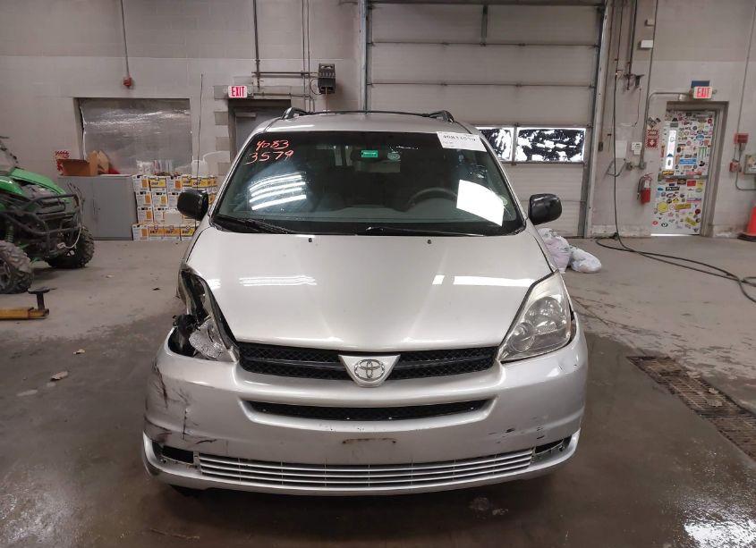 Photo 12 of 2004 Toyota Sienna LE (VIN 5TDZA23C54S006837)